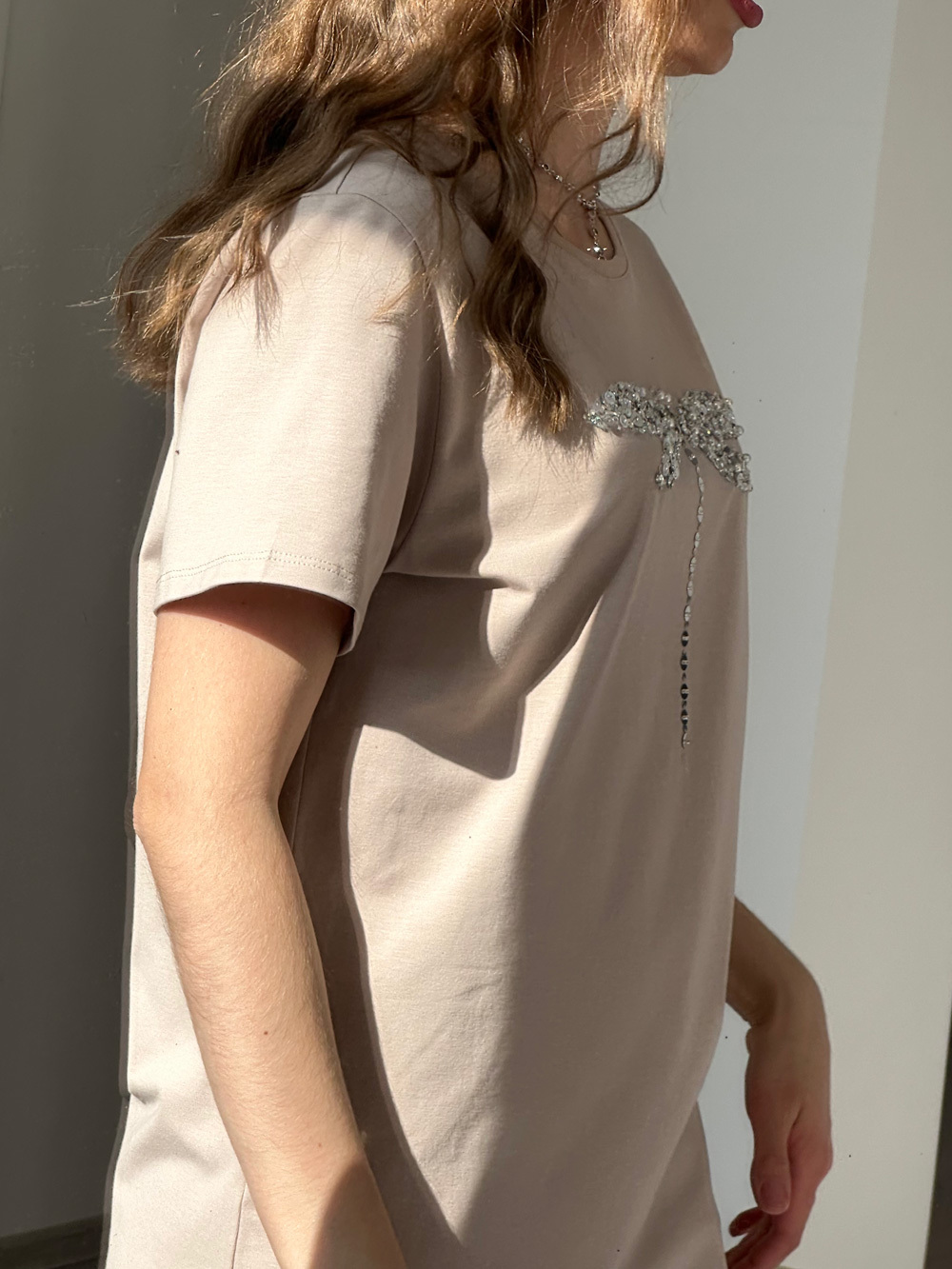 Футболка стрекоза какао