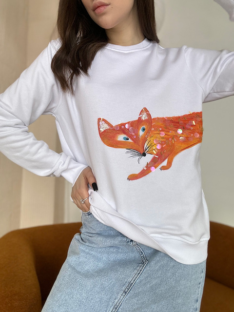 Свитшот лиса белый