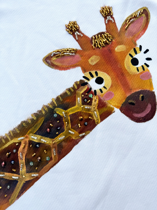 Свитшот с жирафом