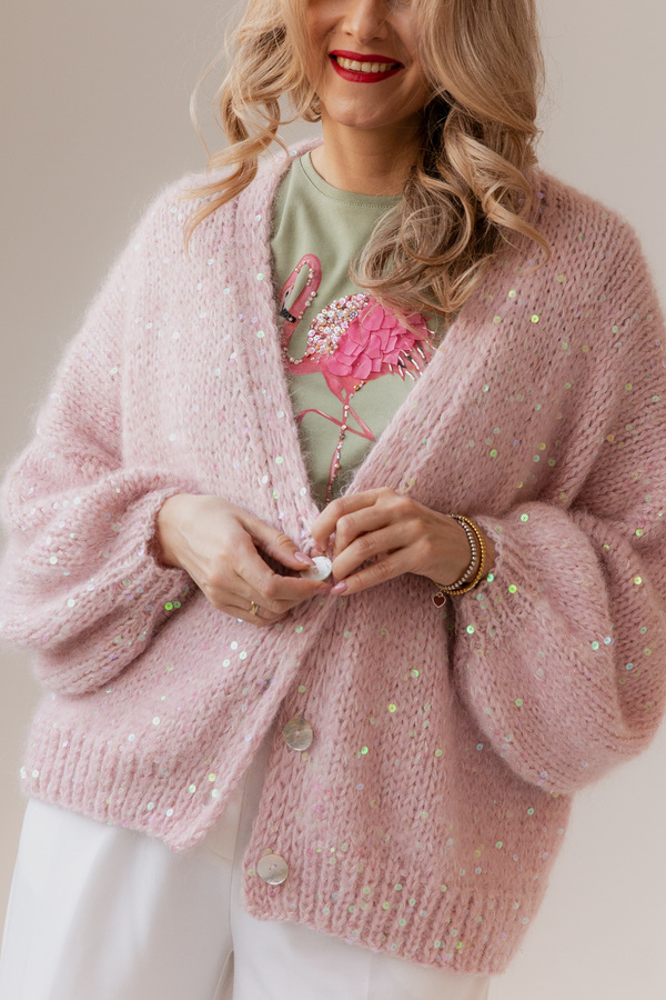 Футболка с фламинго оливковая