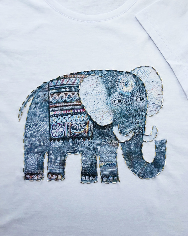 Футболка слон