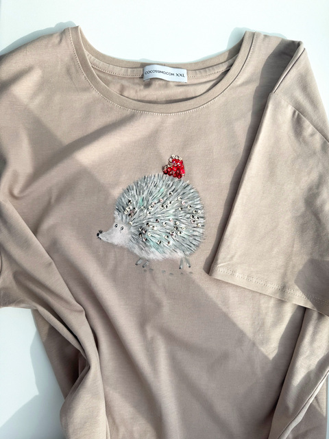 Футболка бежевая с ёжиком