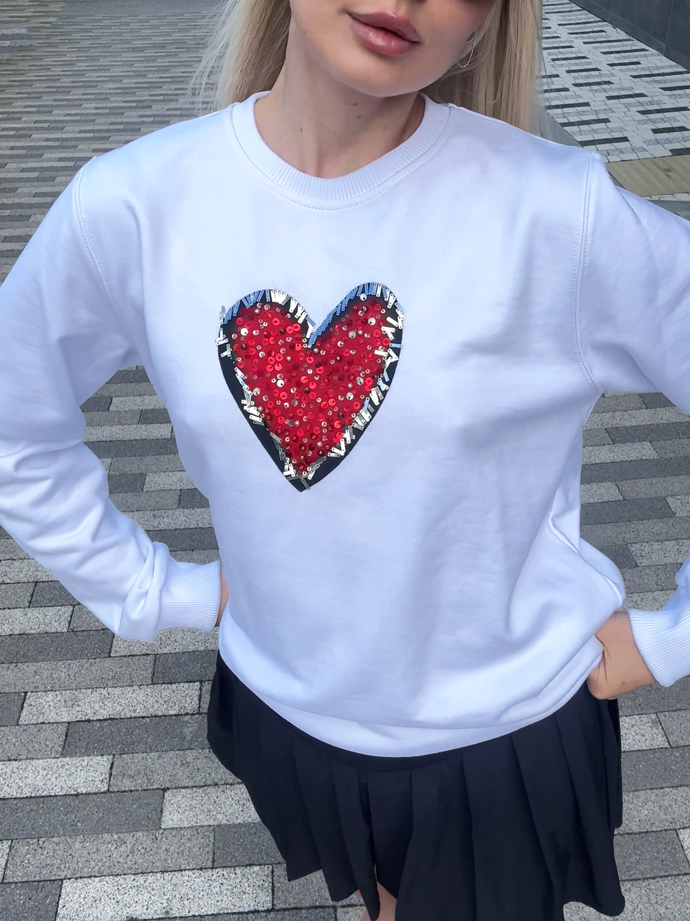 Свитшот с сердцем