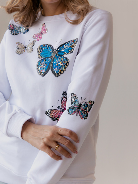 Свитшот с бабочками
