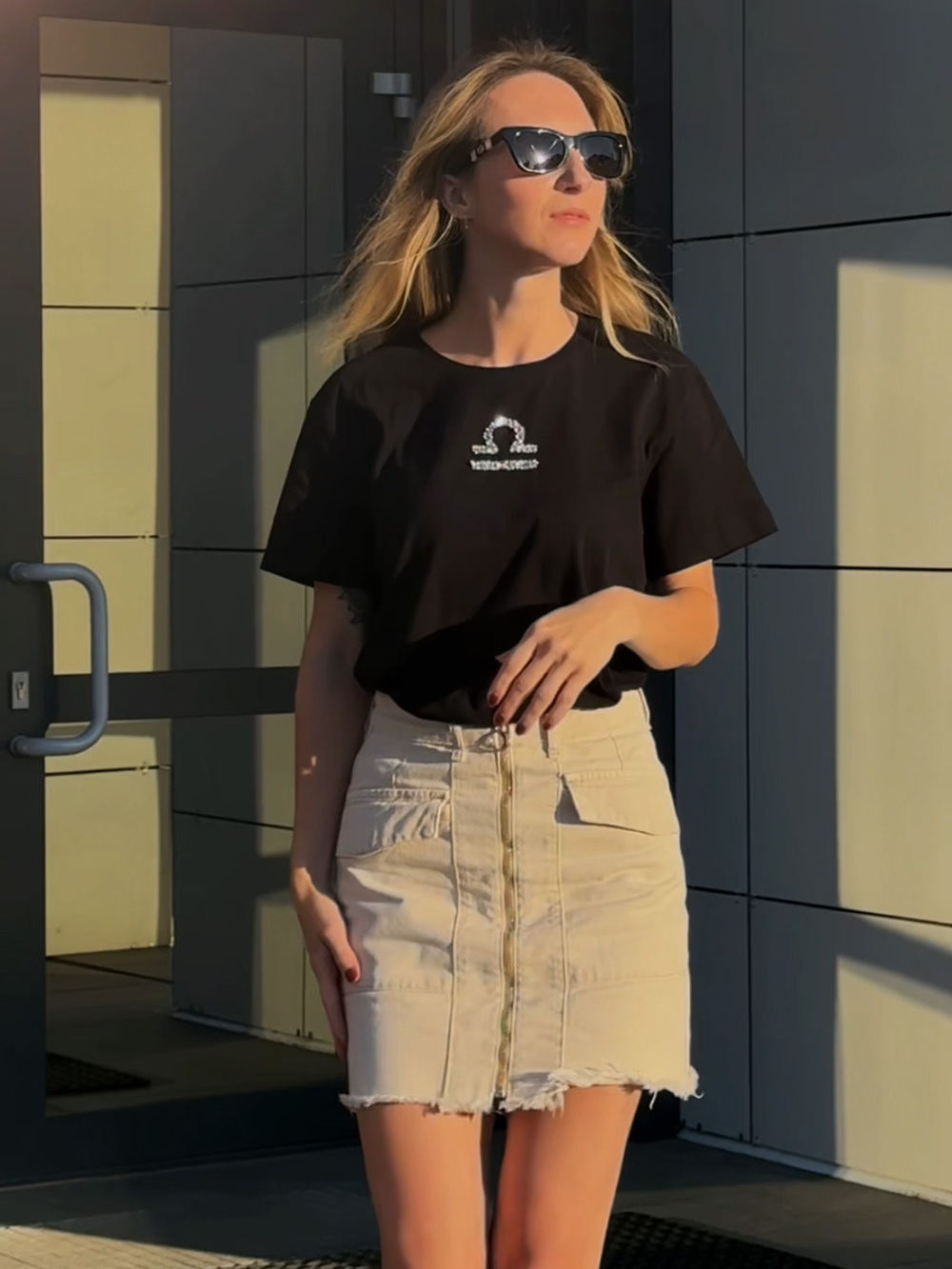 Футболка со знаком Весы