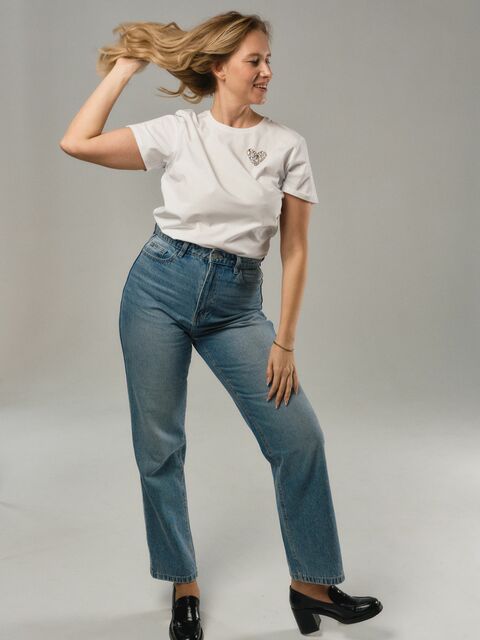 Футболка сердце с вышивкой