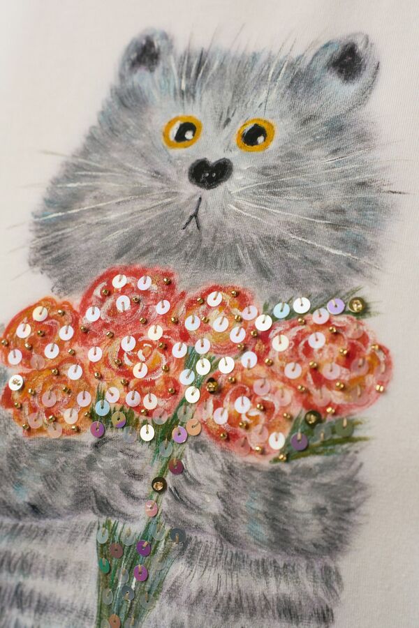 Футболка кот с букетом