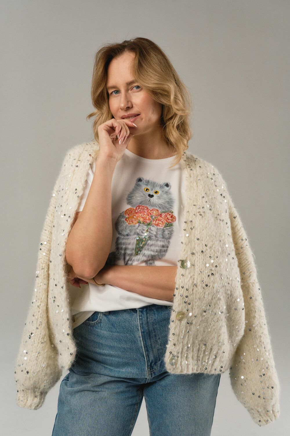 Футболка кот с букетом