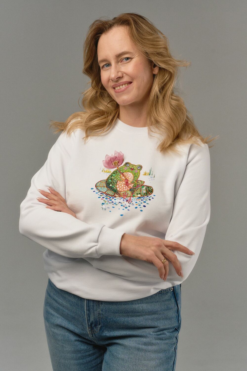 Свитшот с лягушкой