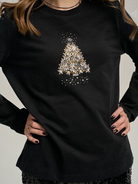 Лонгслив с вышивкой ёлочка