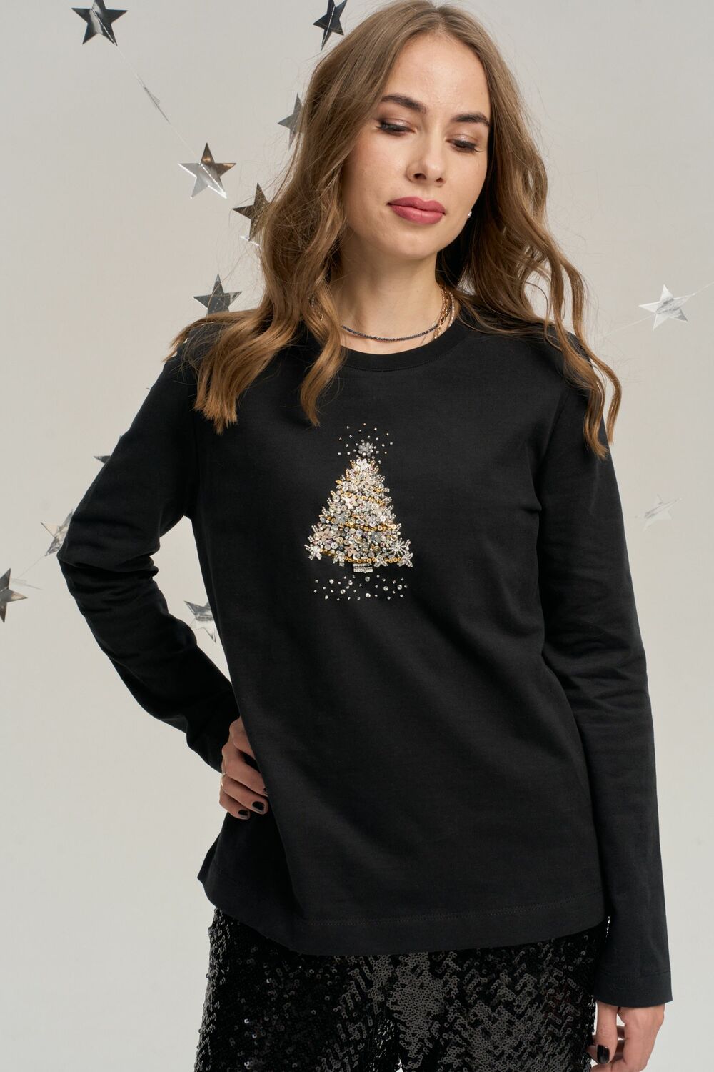 Лонгслив с вышивкой ёлочка