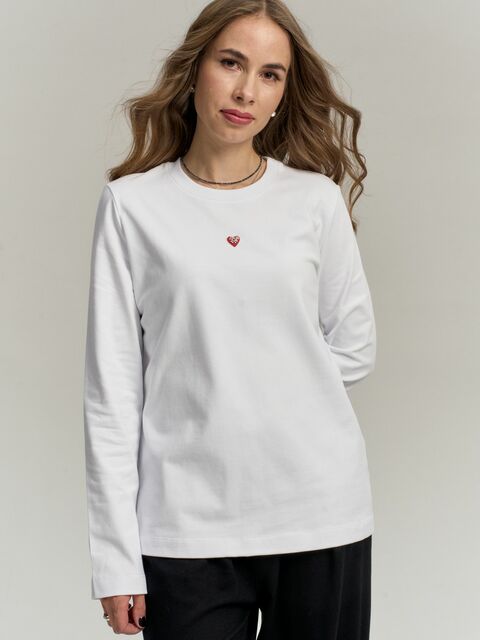 Лонгслив с сердечком