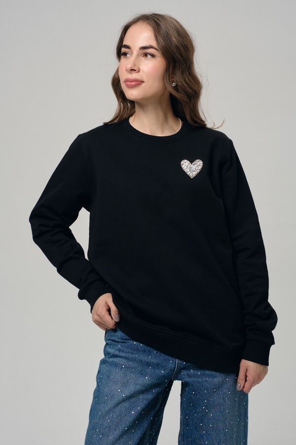 Свитшот черный с кристальным сердечком