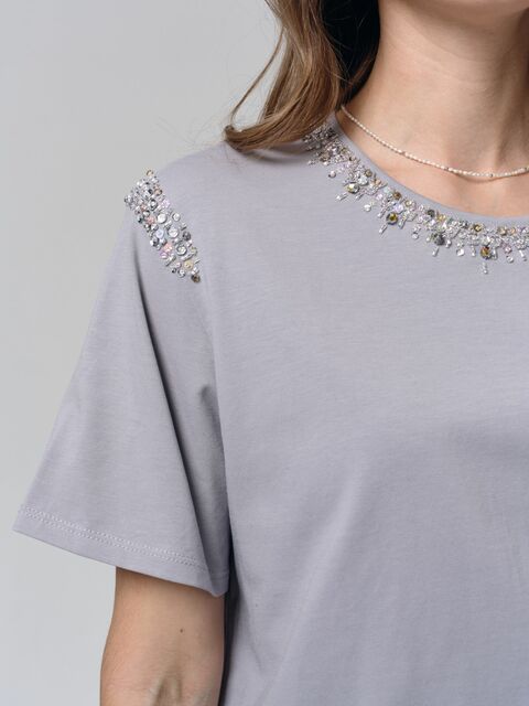 Футболка в стиле CHANEL пепельная