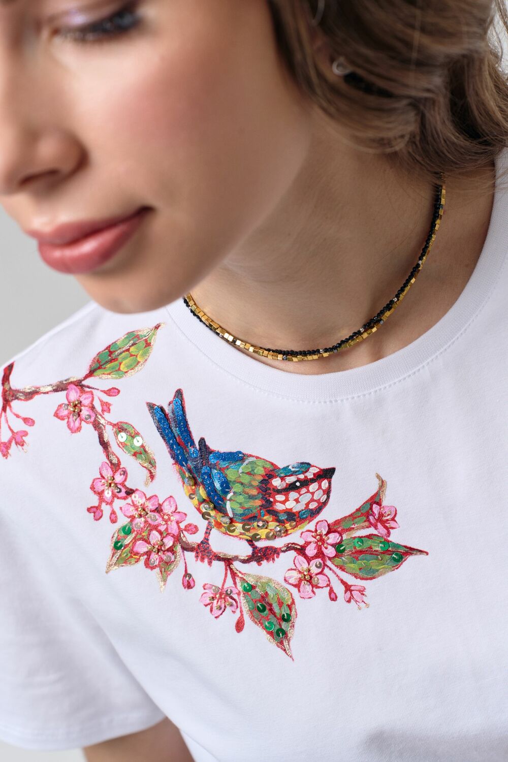 Футболка с птичкой