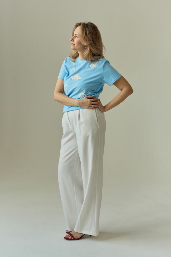 Футболка с облаками