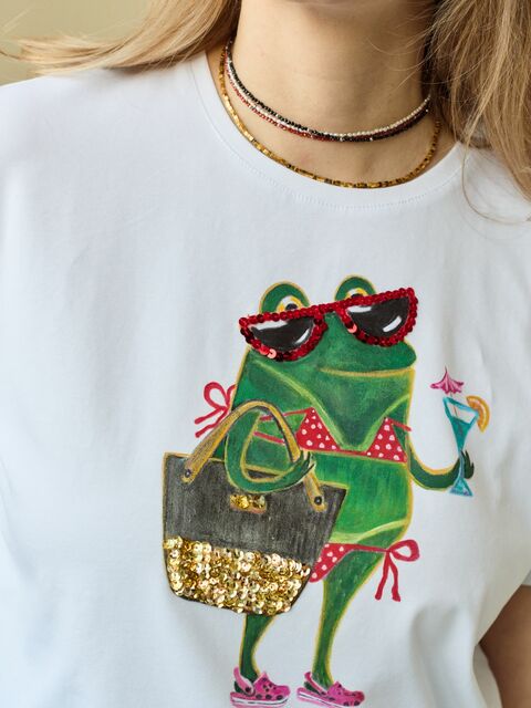 Футболка жабенция на отдыхе