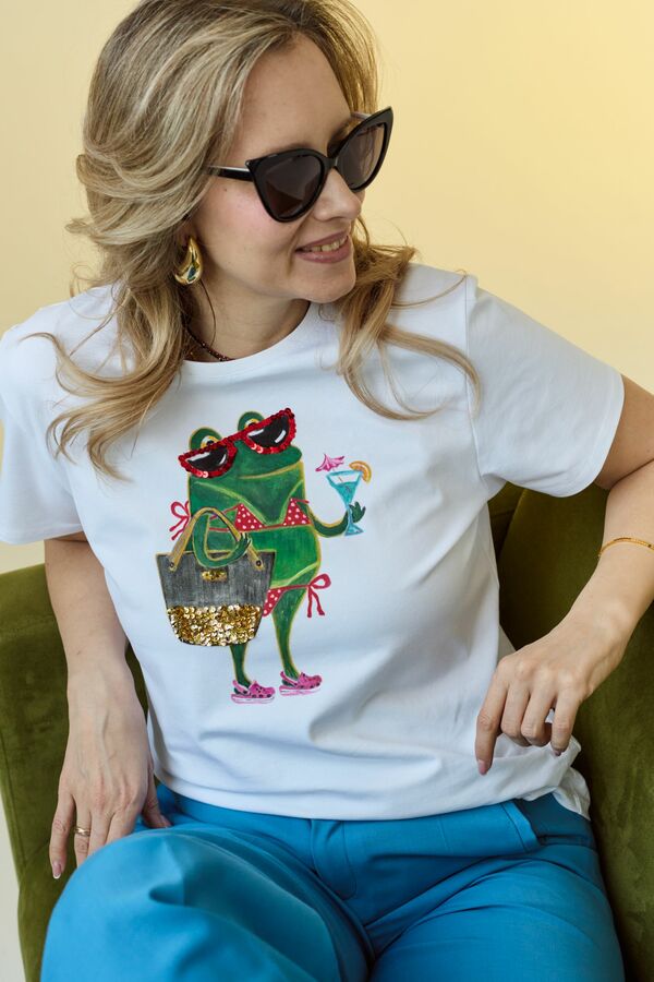 Футболка жабенция на отдыхе