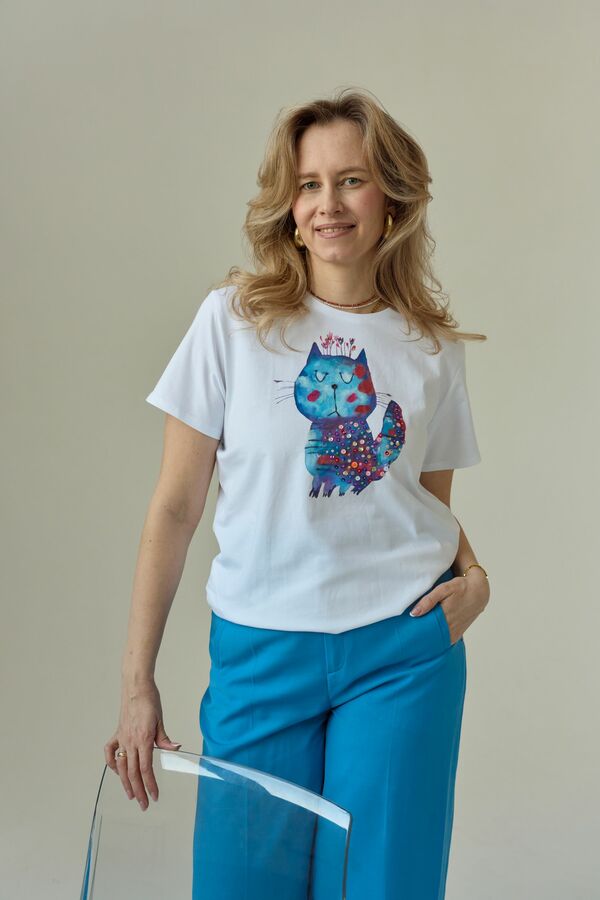 Футболка фиолетовый кот