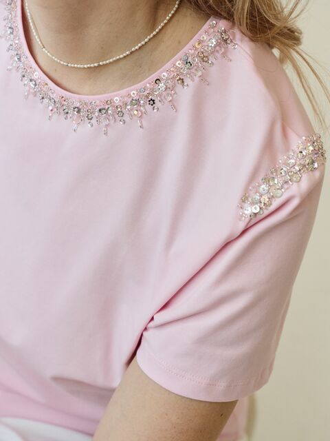 Футболка в стиле CHANEL розовая